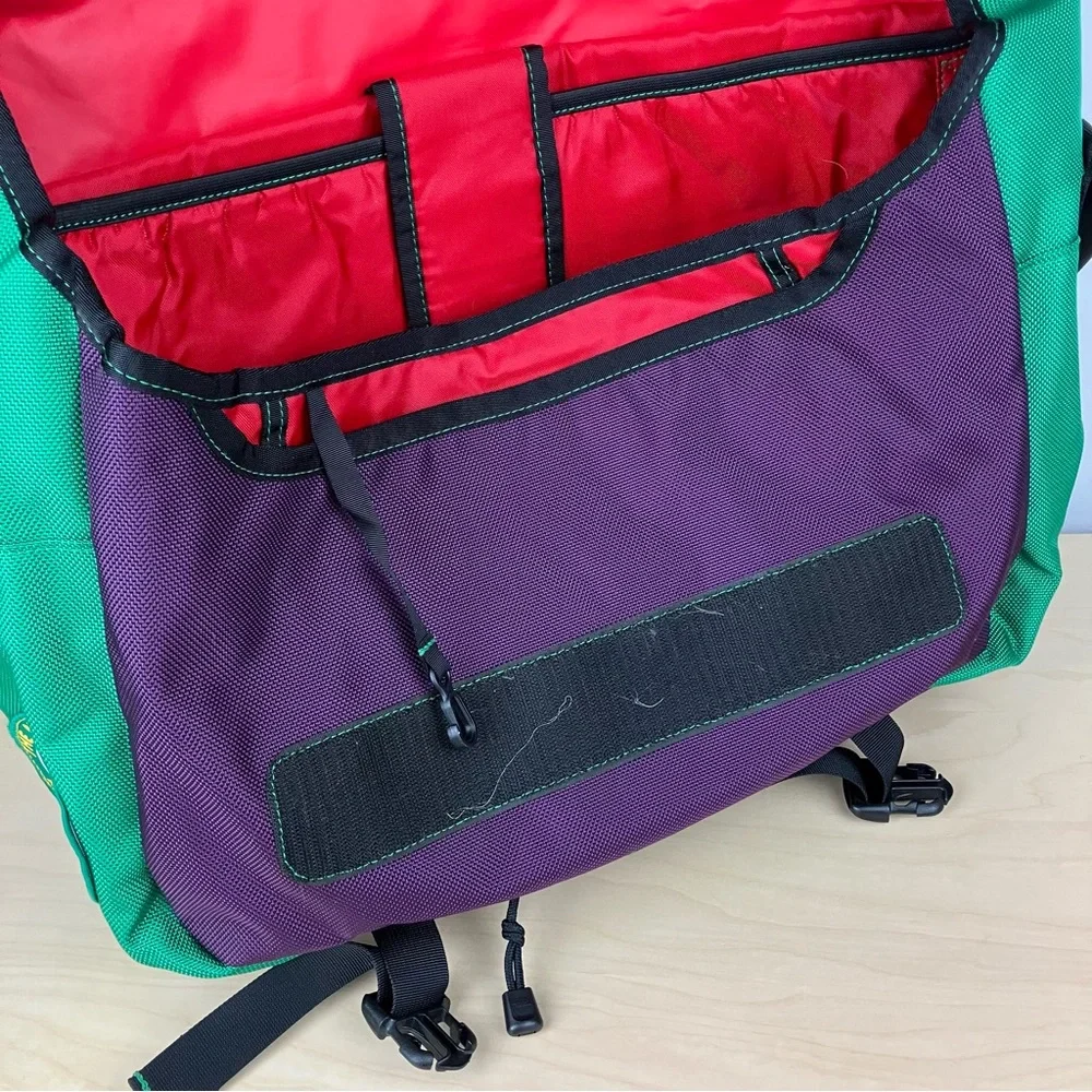 The North Face Khumbu Climbing School Laptop Messenger Bag Purple & Green